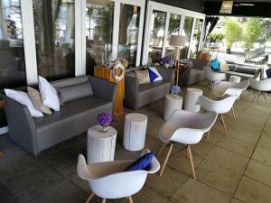 Eames Chair DAW by Vitra 4